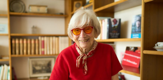 Exposition « Welcome to your future: centenaires de Suisse »