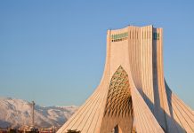 Conférence « L’Iran sans foi ni loi? L’arrière-cour historique de la liberté en Iran »